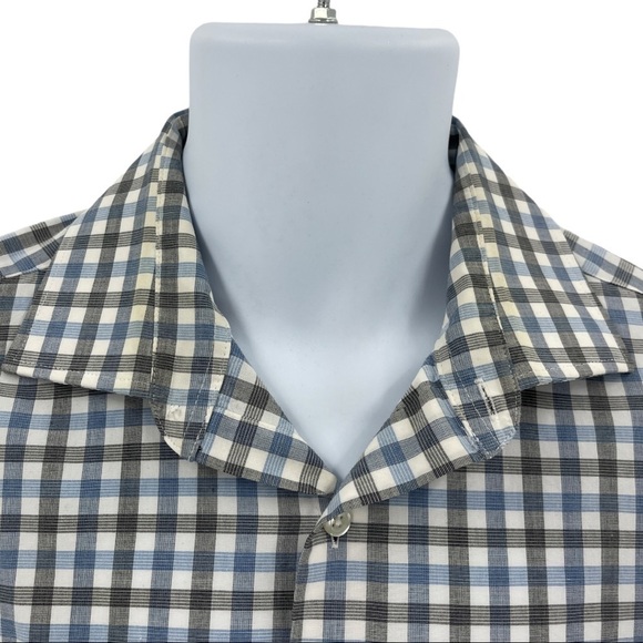 Van Heusen Regular Fit Button Down Dress Shirt - Picture 2 of 9